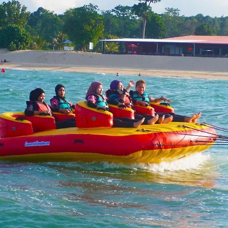 Lotus Desaru Beach Resort, 2 Bdrms, W/Splash Park Bandar Penawar 外观 照片